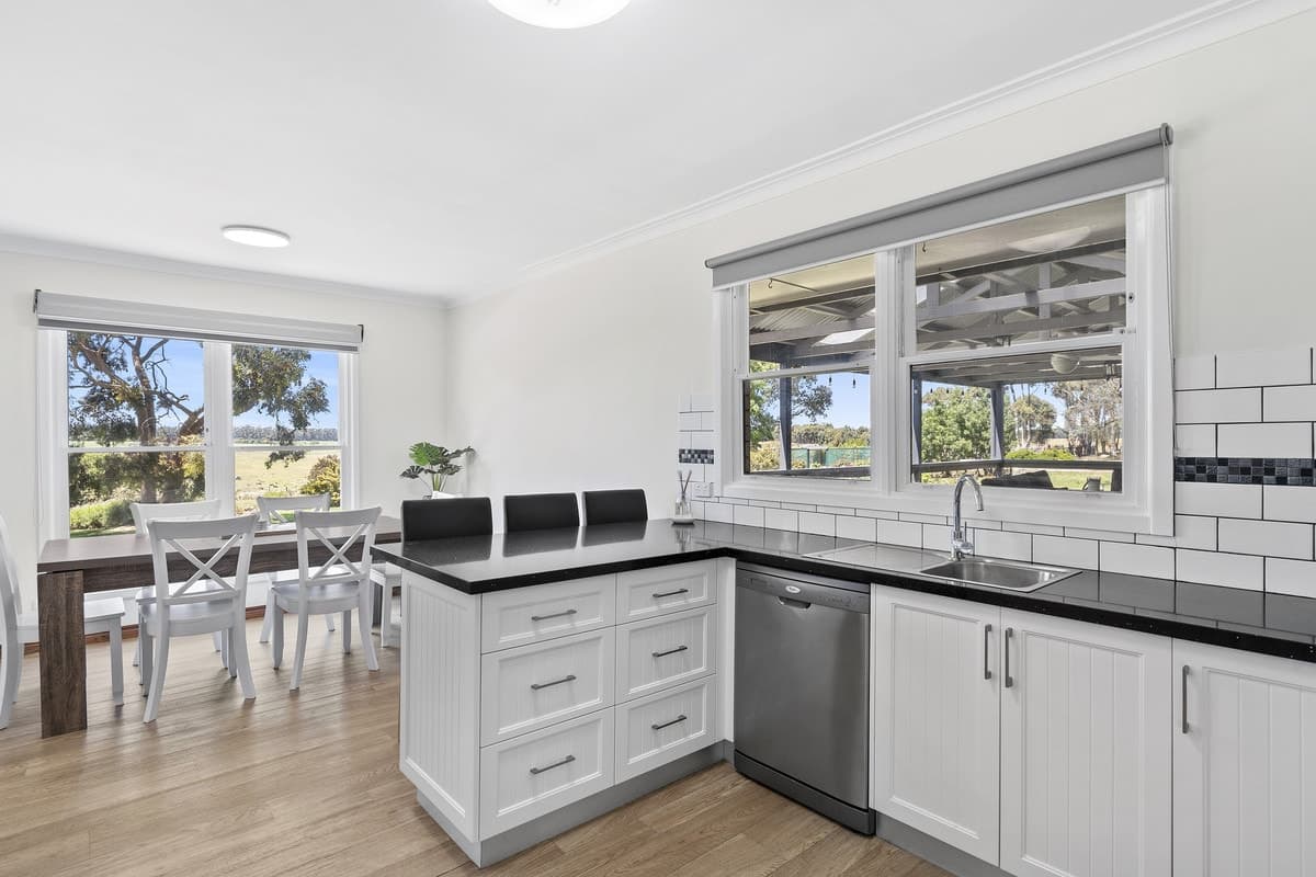 660 Lismore - Skipton Road, Lismore, VIC, Lismore - Thumbnail 5