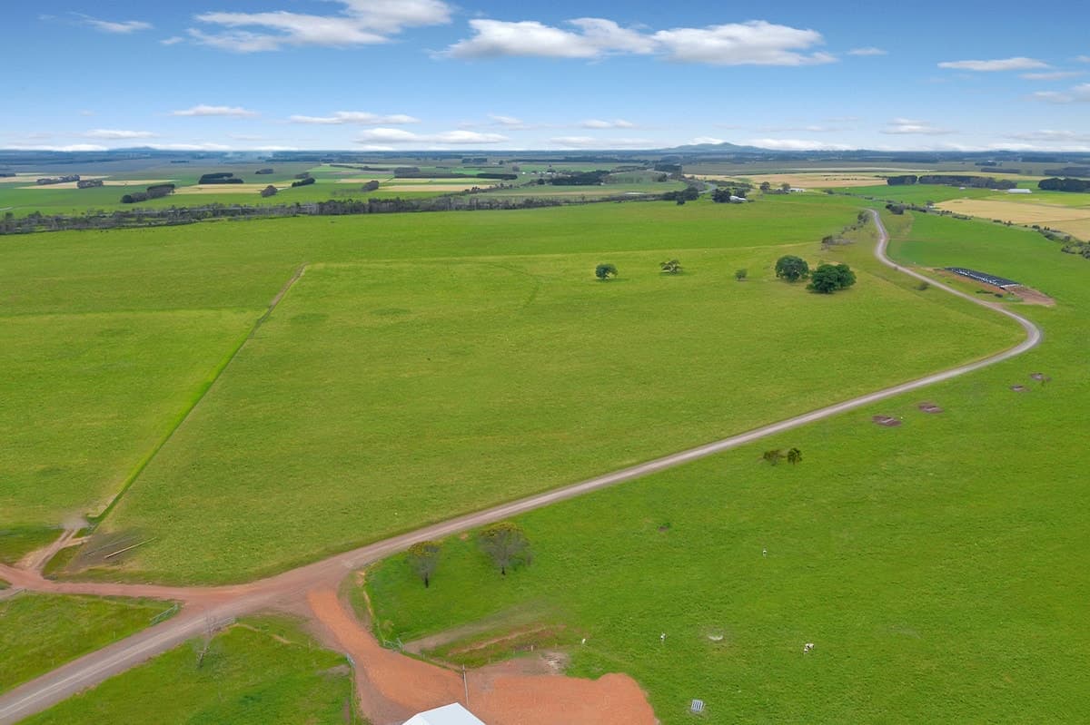 200 Ridge Road, Garvoc, VIC, Garvoc - Thumbnail 3