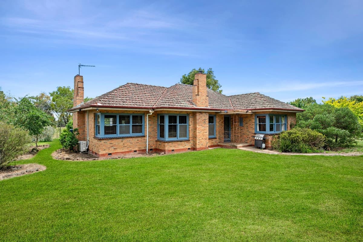 777 Elaine - Mt. Mercer Road, Cargerie, VIC, Cargerie - Thumbnail 3
