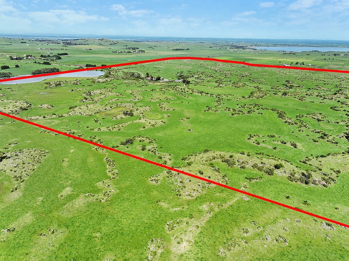 70 Mahoods Road, Alvie, VIC, Alvie - Thumbnail 2