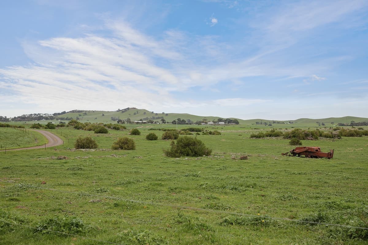70 Mahoods Road, Alvie, VIC, Alvie - Thumbnail 4