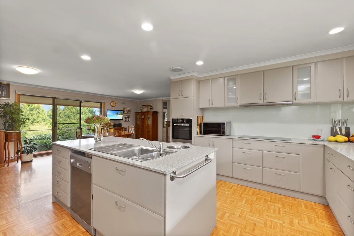 18 Farmers Lane, Invermay, VIC, Invermay - Thumbnail 7