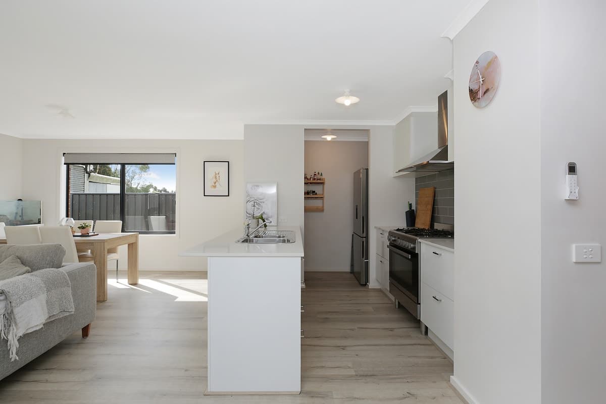 43 New Station Street, Cressy, VIC, Cressy - Thumbnail 5