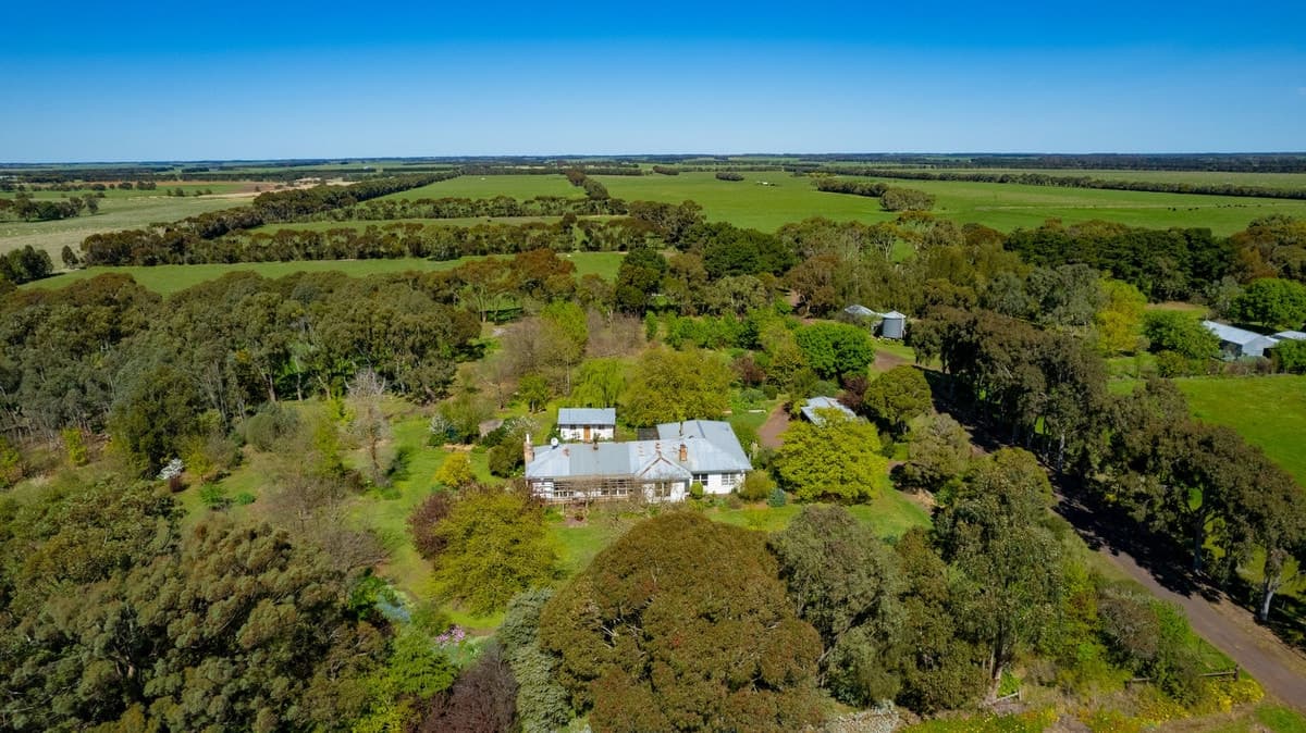 2641 Hamilton Highway, Caramut, VIC, Caramut - Thumbnail 3