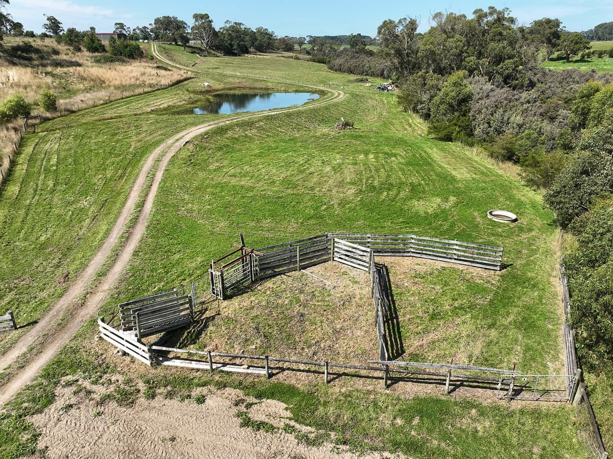10/209 Timboon-Curdievale, Road, Timboon, VIC, Road - Thumbnail 2