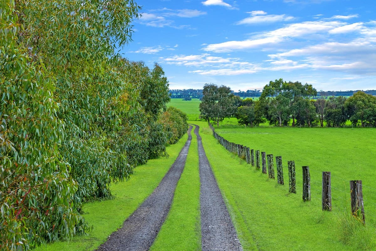 200 Nalangil Road, Nalangil, VIC, Nalangil - Thumbnail 2