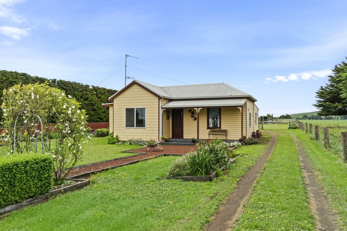 105 Coragulac-Beeac Road, Coragulac, VIC, Coragulac - Thumbnail 2