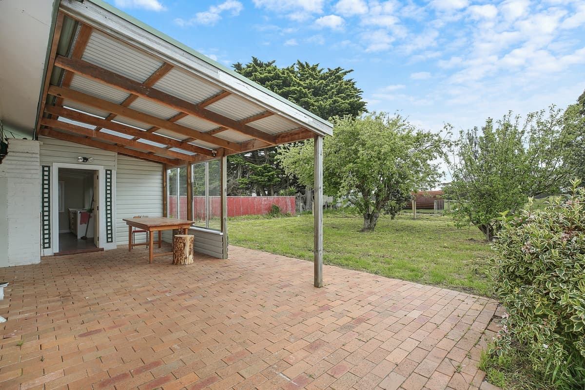 120 Cobden - Port Campbell Road, Cobden, VIC, Cobden - Thumbnail 4