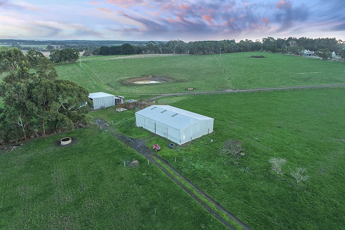215 Barrys Road, Barongarook West, VIC, Barongarook West - Thumbnail 4