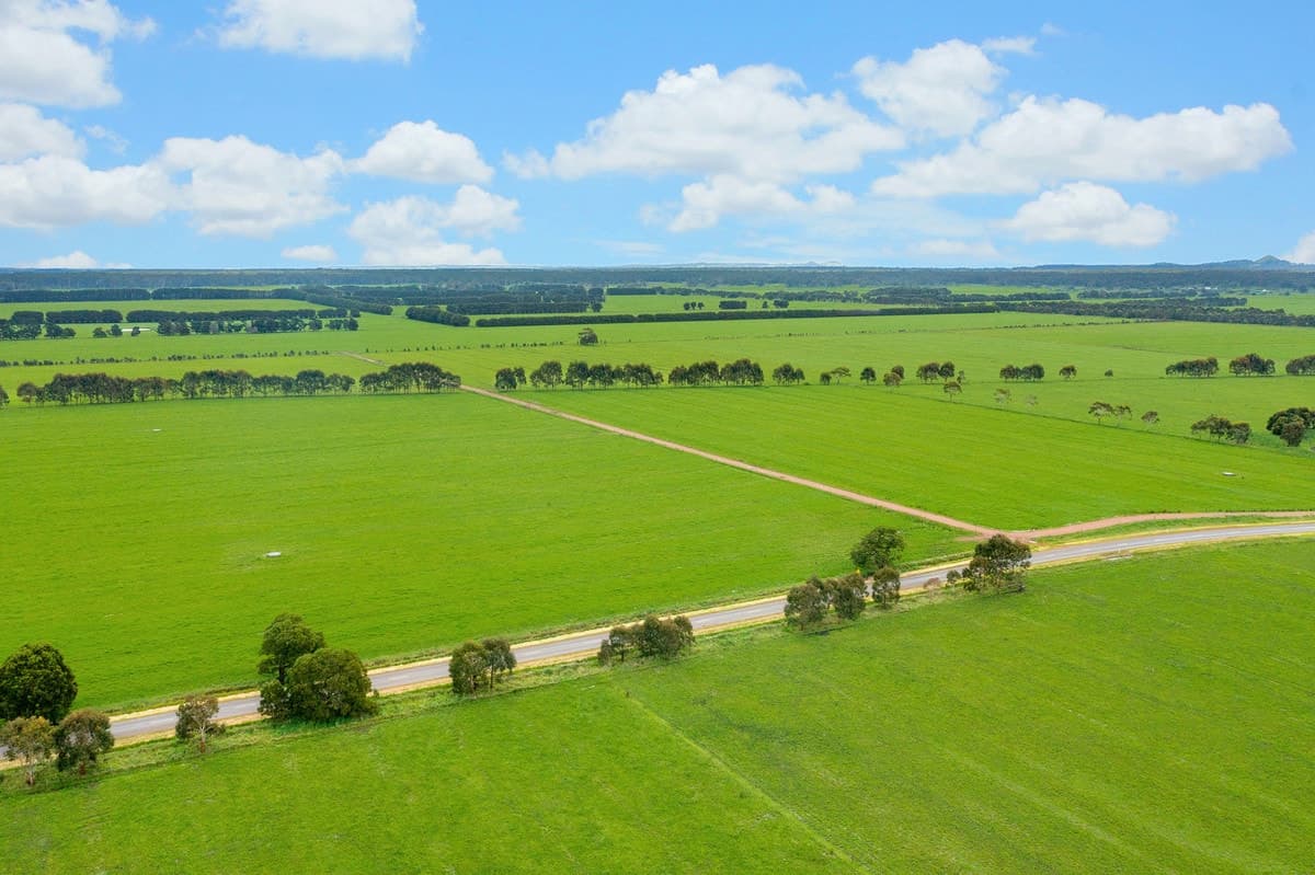 1150 Carpendeit Bungador Road, Swan Marsh, VIC, Swan Marsh - Thumbnail 6