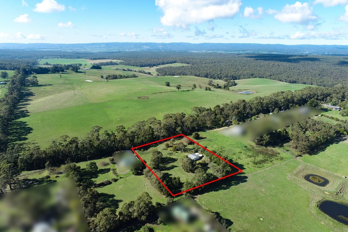 30 Arnolds Road, Barongarook, VIC, Barongarook - Thumbnail 3