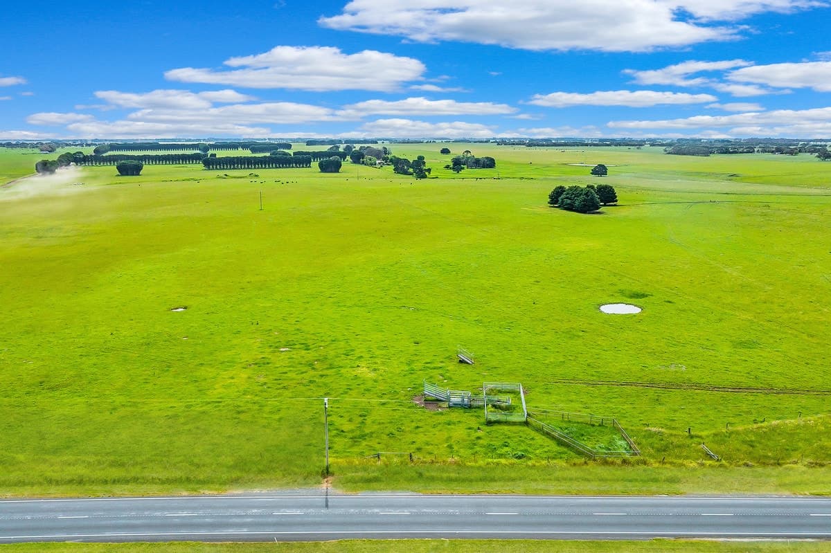 Riordans Road, Ballangeich, VIC, Ballangeich - Thumbnail 5