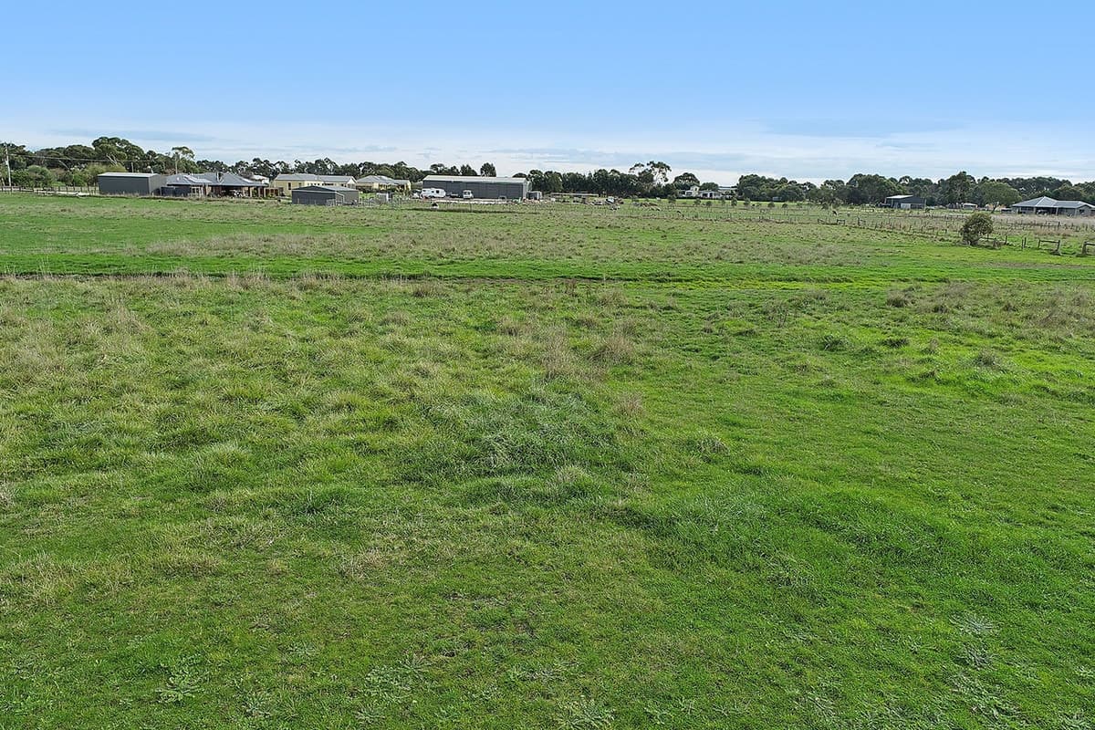 170 Irrewillipe Road, Elliminyt, VIC, Elliminyt - Thumbnail 5