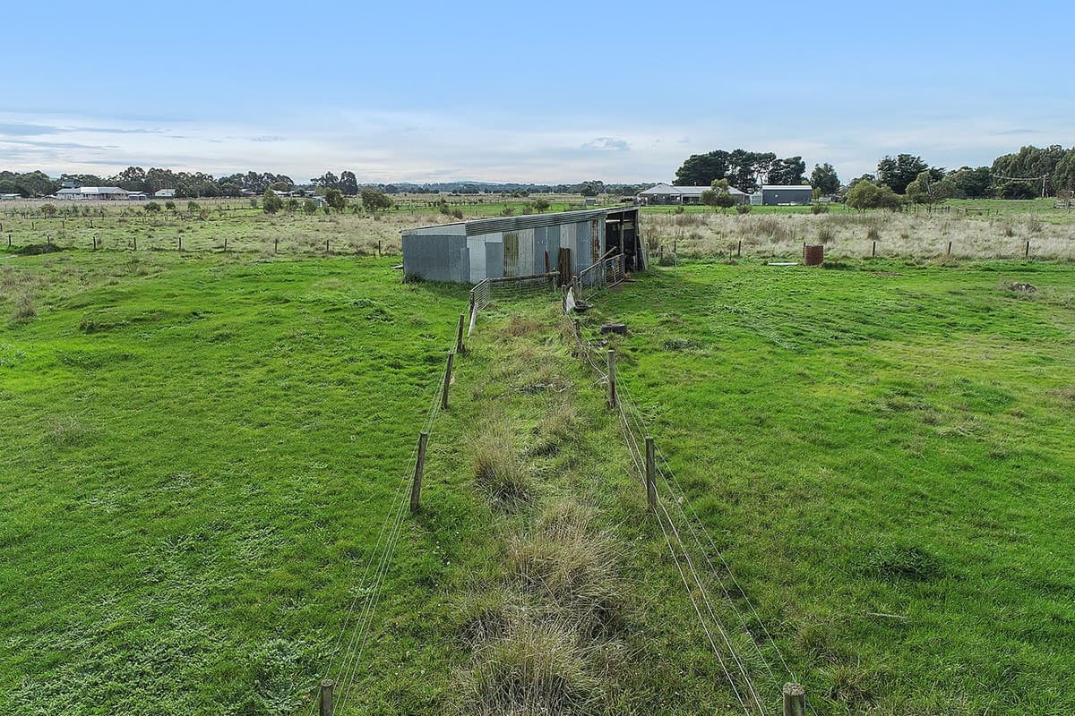 170 Irrewillipe Road, Elliminyt, VIC, Elliminyt - Thumbnail 7