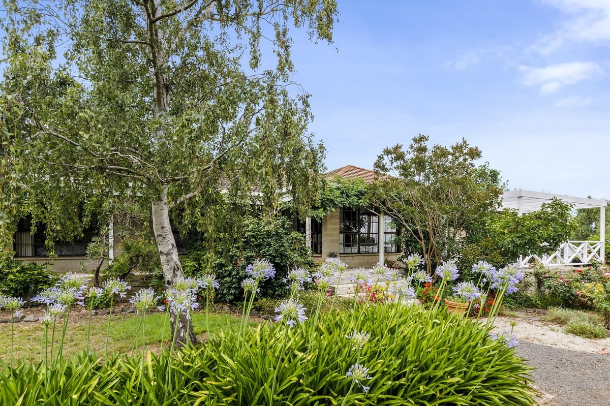 130 Trasks Road, Warncoort, VIC, Warncoort - Thumbnail 2