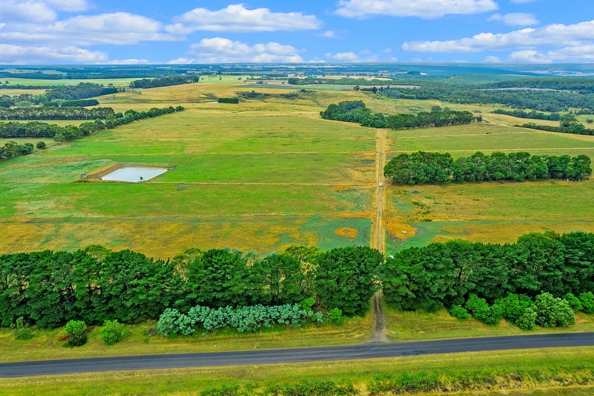 Centre Road, Simpson, VIC, Simpson - Thumbnail 8