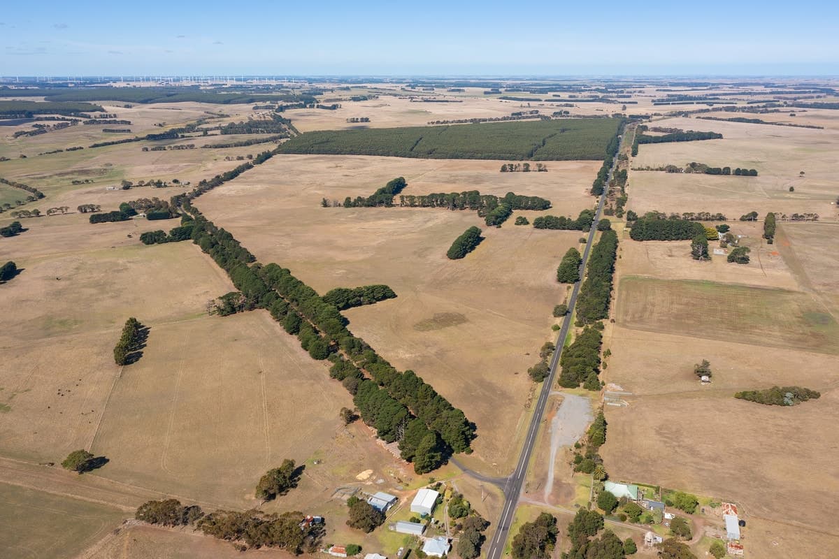 Cnr Hamilton - Port Fairy Road & Donovans Lane, Macarthur, VIC, Macarthur - Thumbnail 8