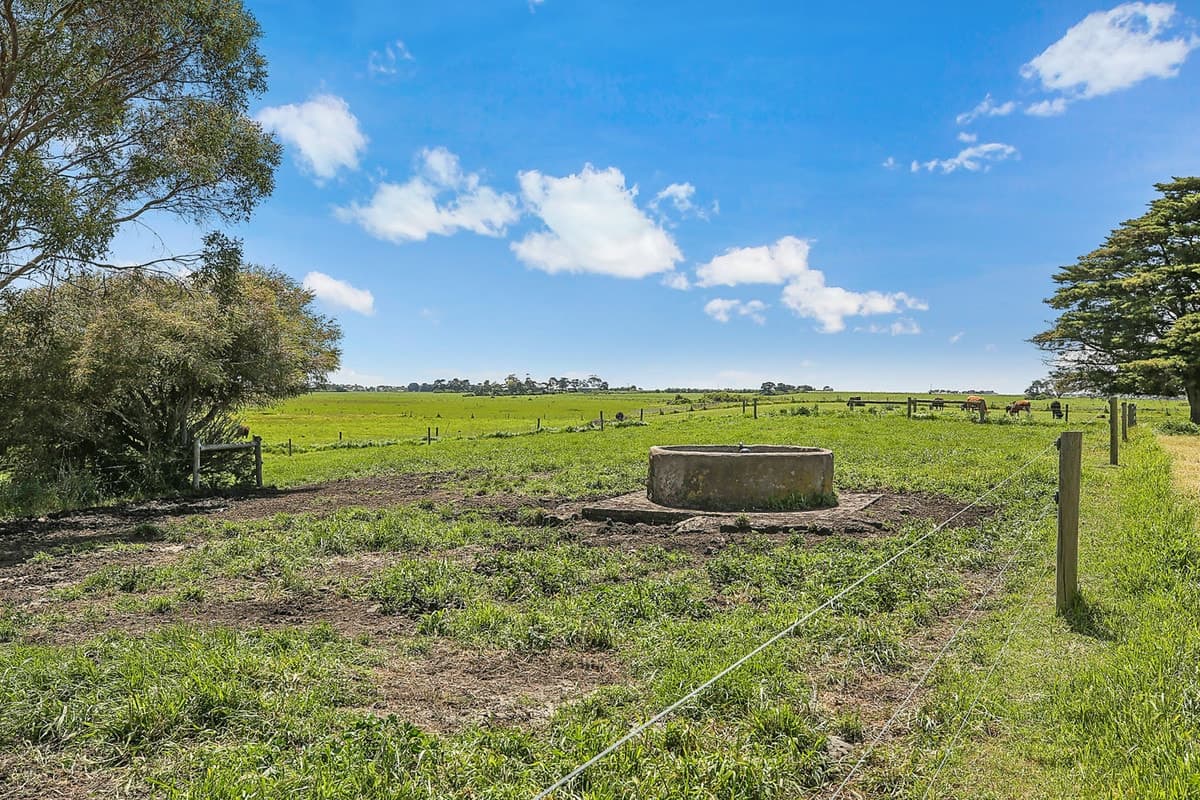 550 Larpent Road, Larpent, VIC, Larpent - Thumbnail 7