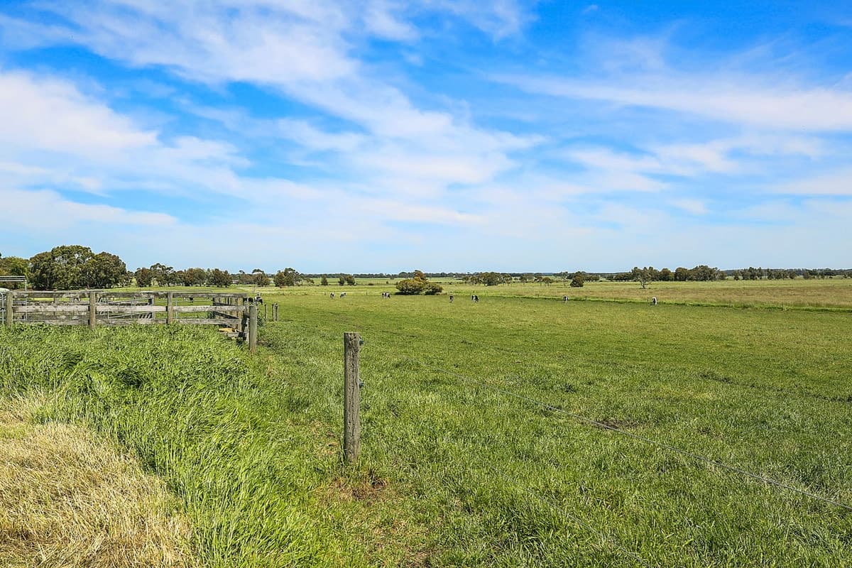 550 Larpent Road, Larpent, VIC, Larpent - Thumbnail 8