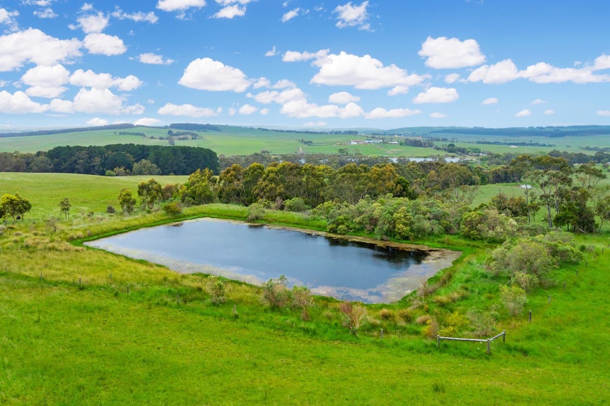 1 & 3 Bornong Road, Cooriemungle, VIC, Cooriemungle - Thumbnail 6