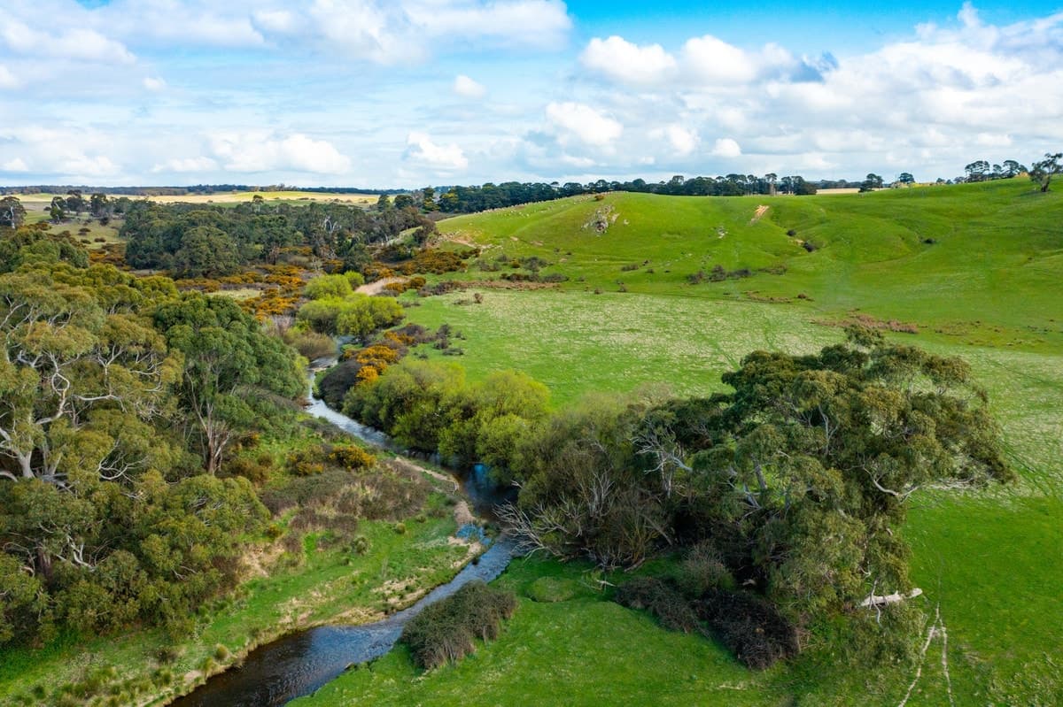 149 Kellys Road, Grenville, VIC, Grenville - Thumbnail 2