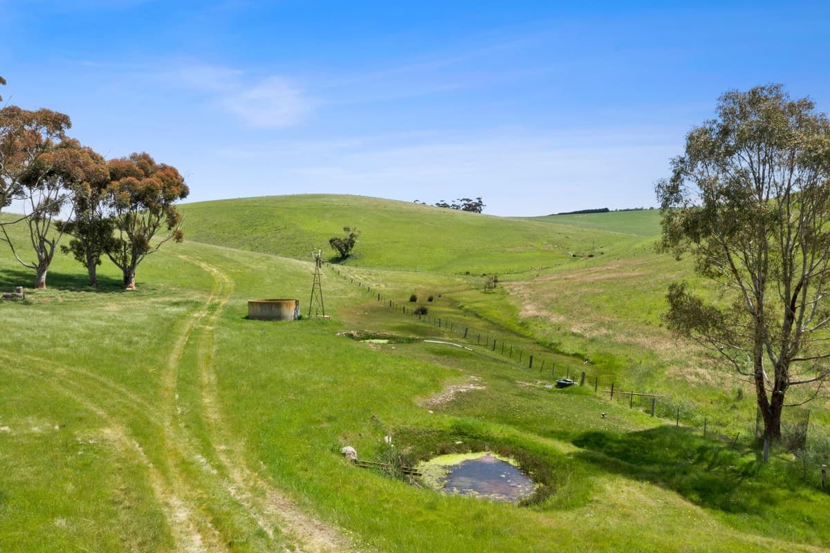 1010 Barrabool Road, Barrabool, VIC, Barrabool - Thumbnail 5