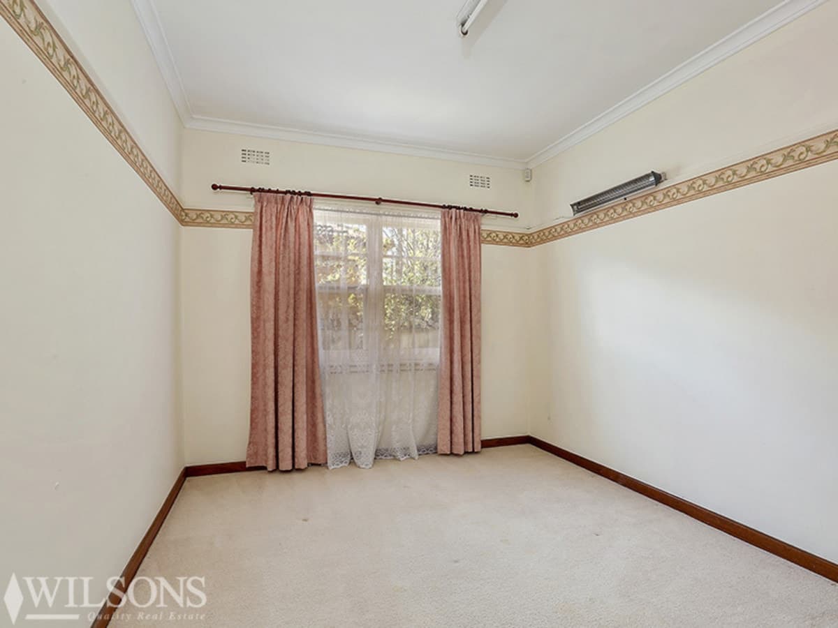 4 Pine Avenue, North Shore, North Shore - Thumbnail 2