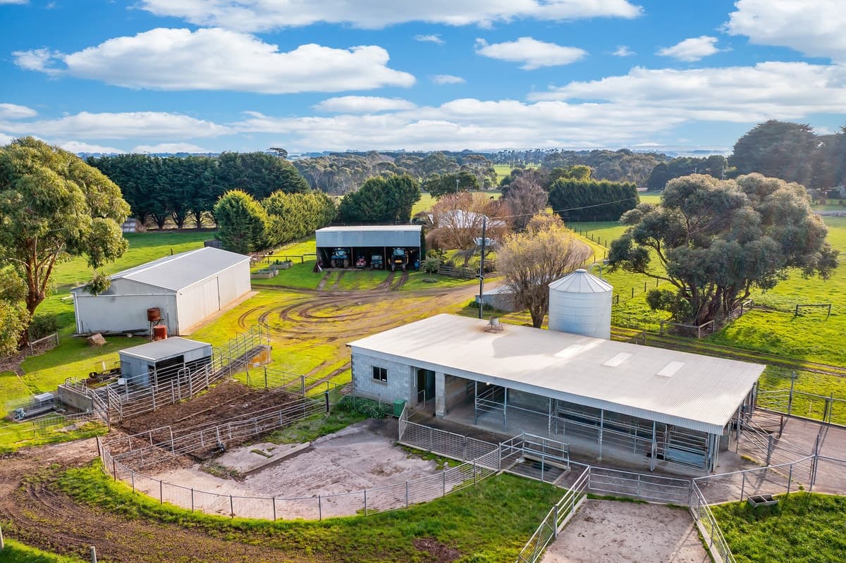 23 Walshs Road, South Purrumbete, VIC, South Purrumbete - Thumbnail 3