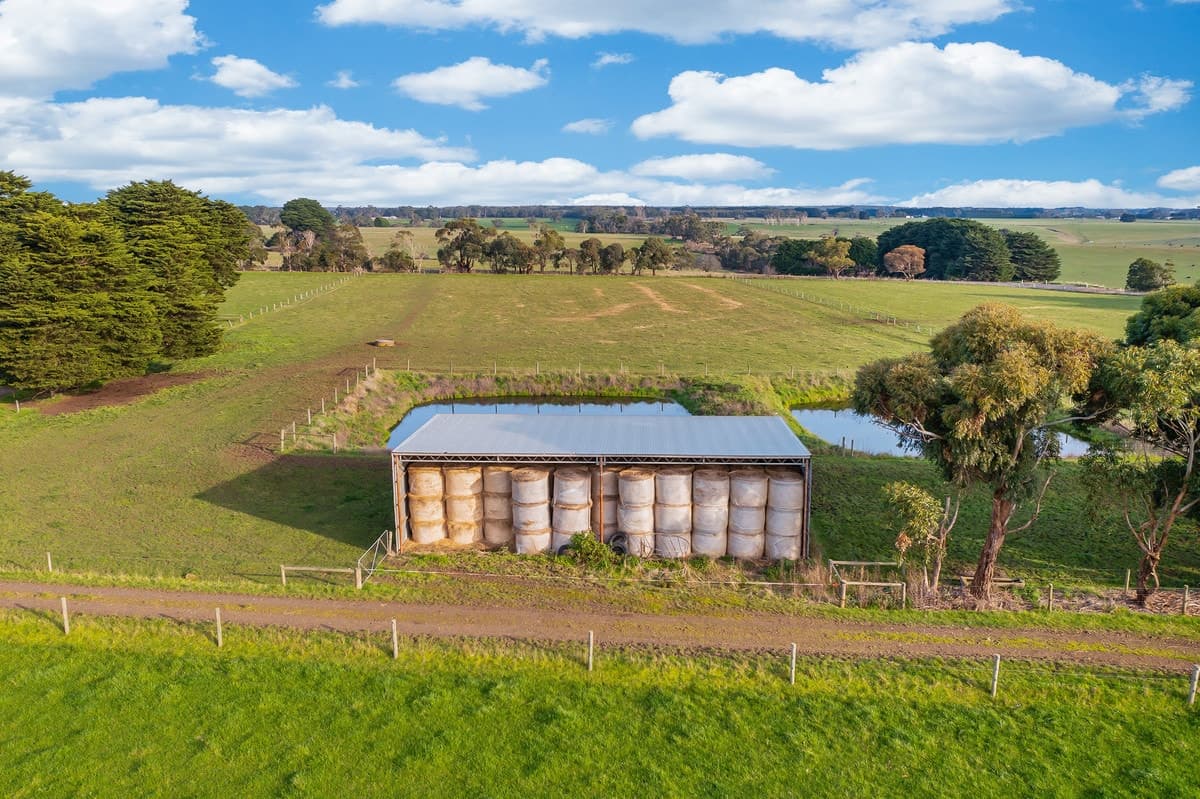 23 Walshs Road, South Purrumbete, VIC, South Purrumbete - Thumbnail 4