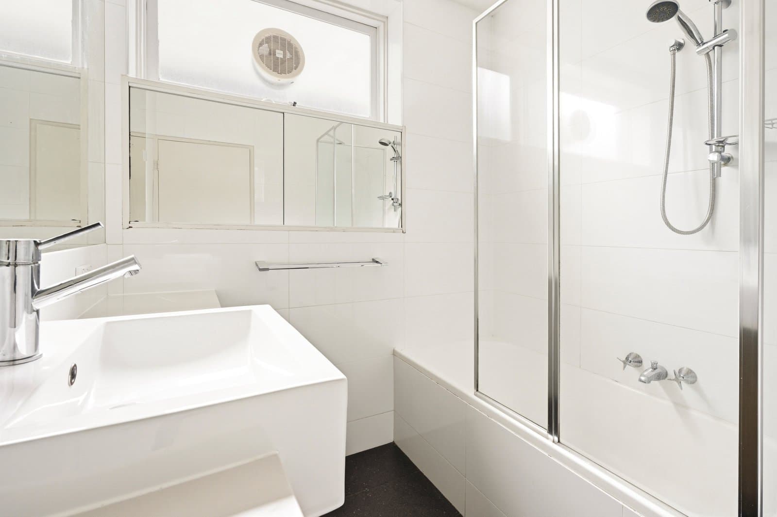 3/75 Spenser Street, St Kilda, St Kilda - Thumbnail 8