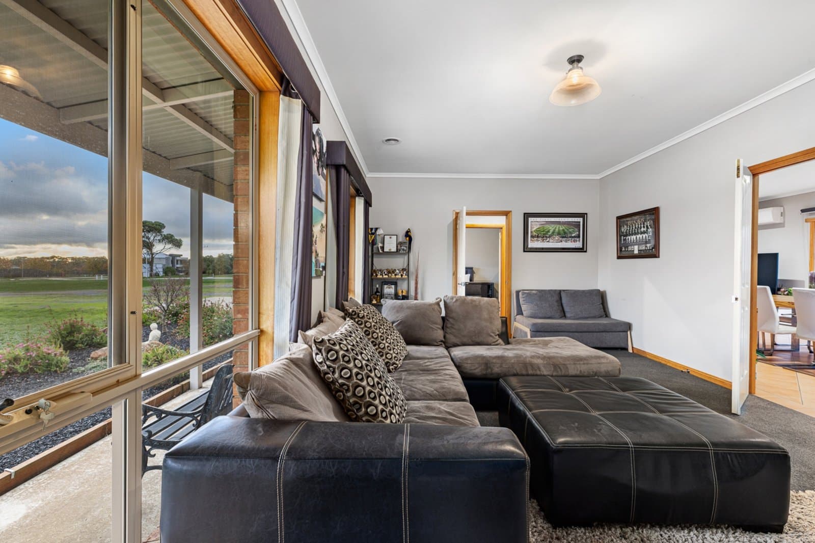 19 Mcgrath Terrace, Cardigan, Cardigan - Thumbnail 3