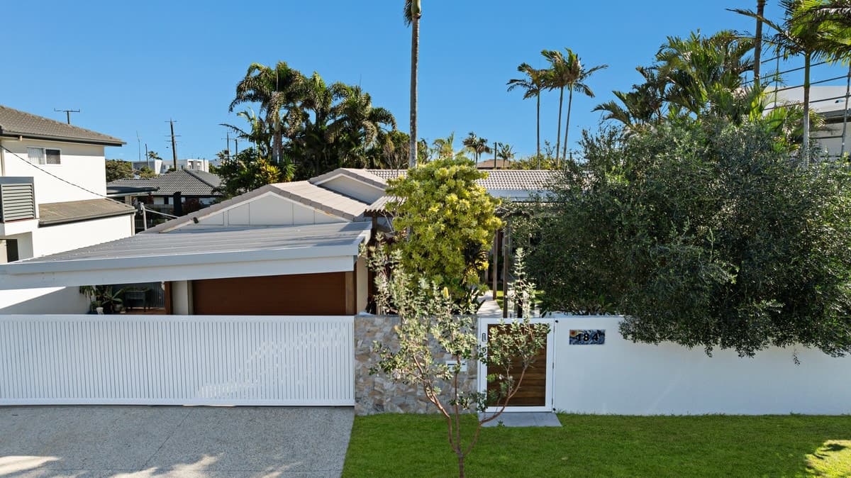 184 Oceanic Drive, Warana - Thumbnail 3
