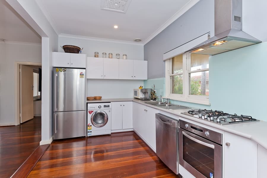 8/451 Stirling Highway, Cottesloe - Image 1