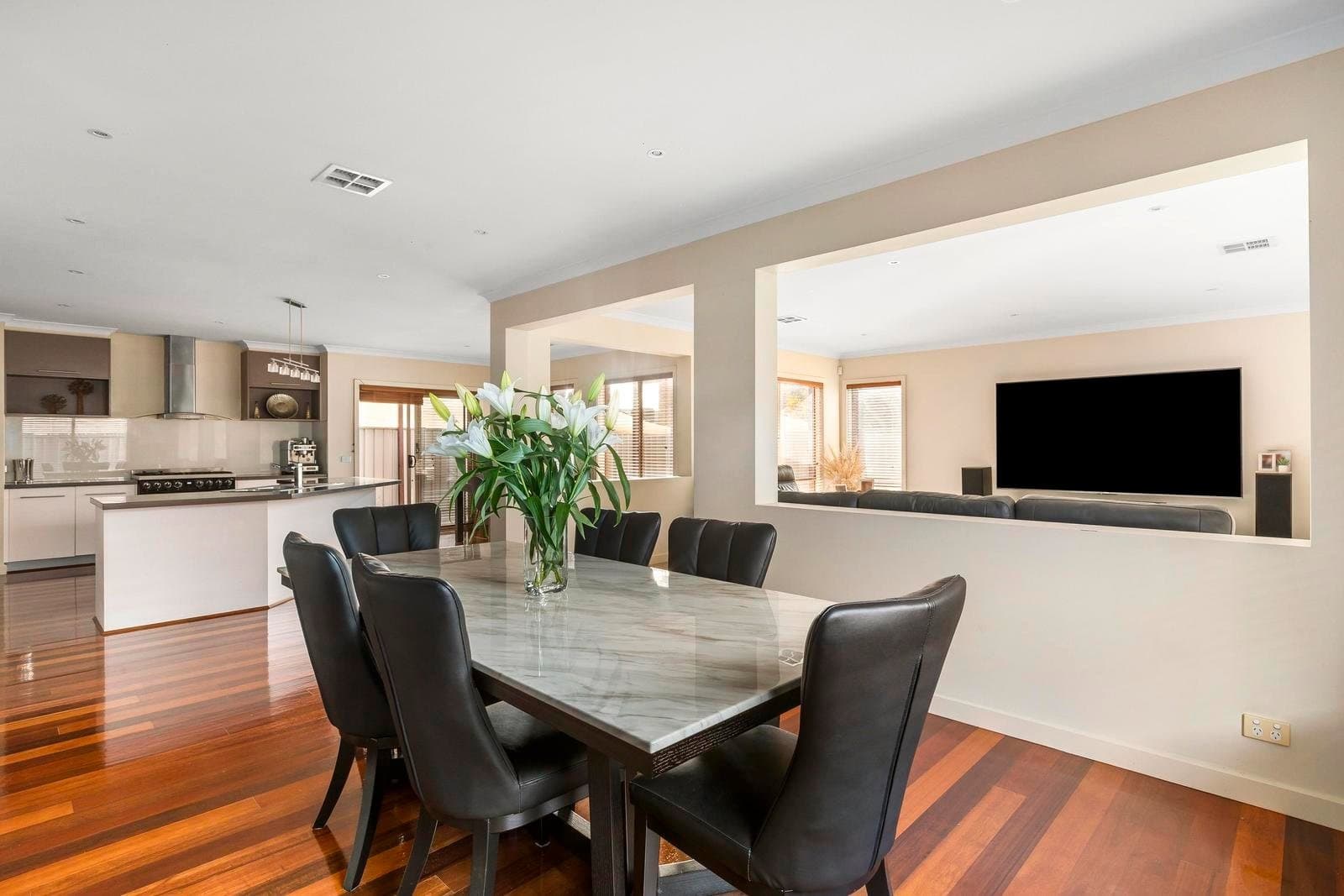 16 Holly Court, Gowanbrae VIC 3043, Gowanbrae - Thumbnail 4
