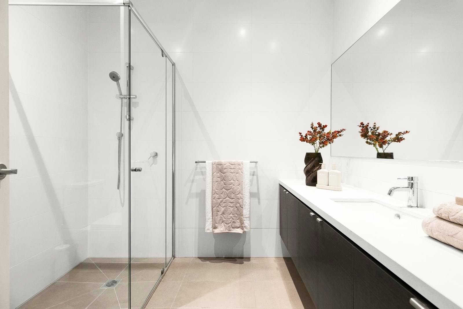 1/9 Jones Street, Thornbury VIC 3071, Thornbury - Thumbnail 3