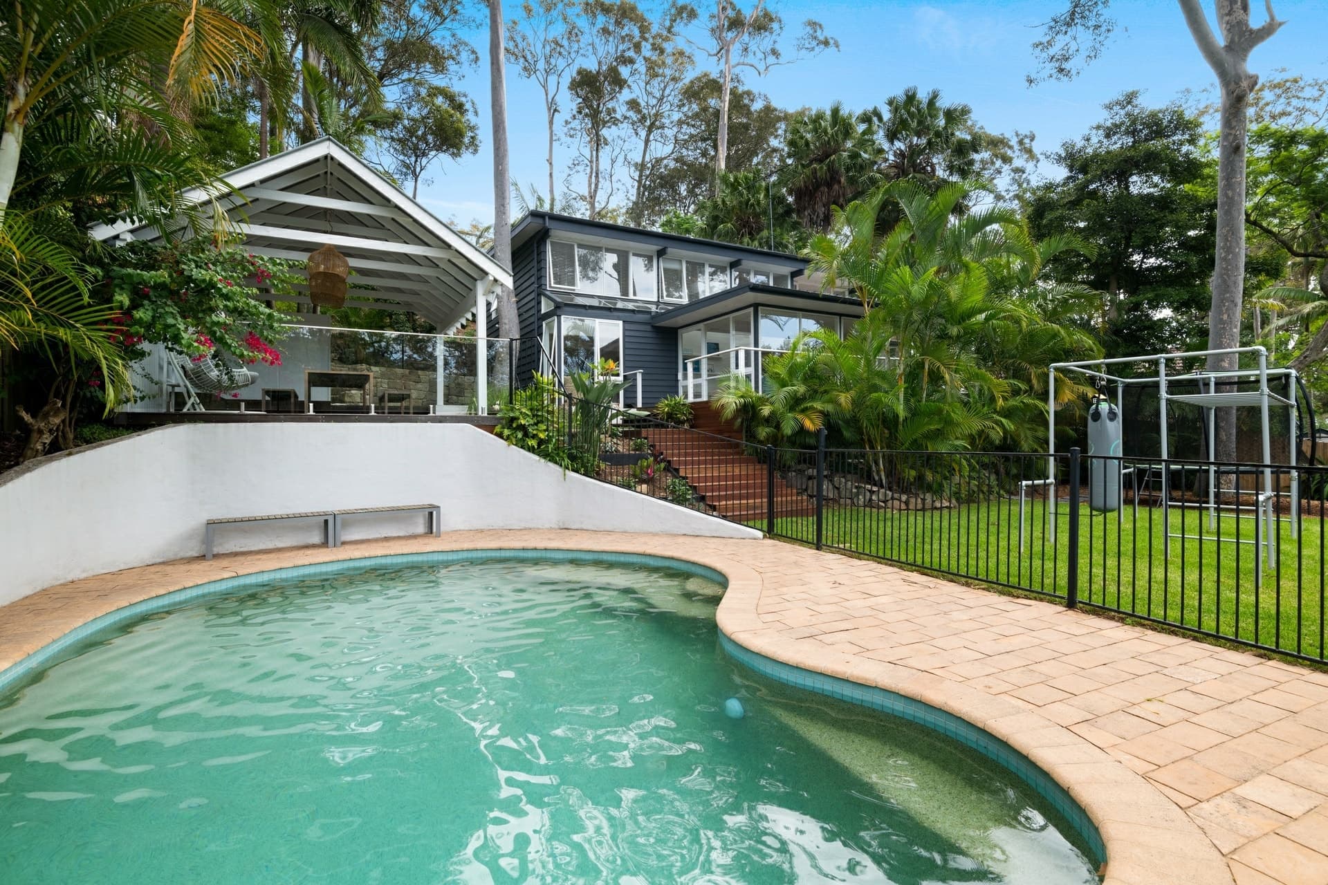 3 Chisholm Avenue Avalon Beach NSW, Avalon Beach - Thumbnail 2