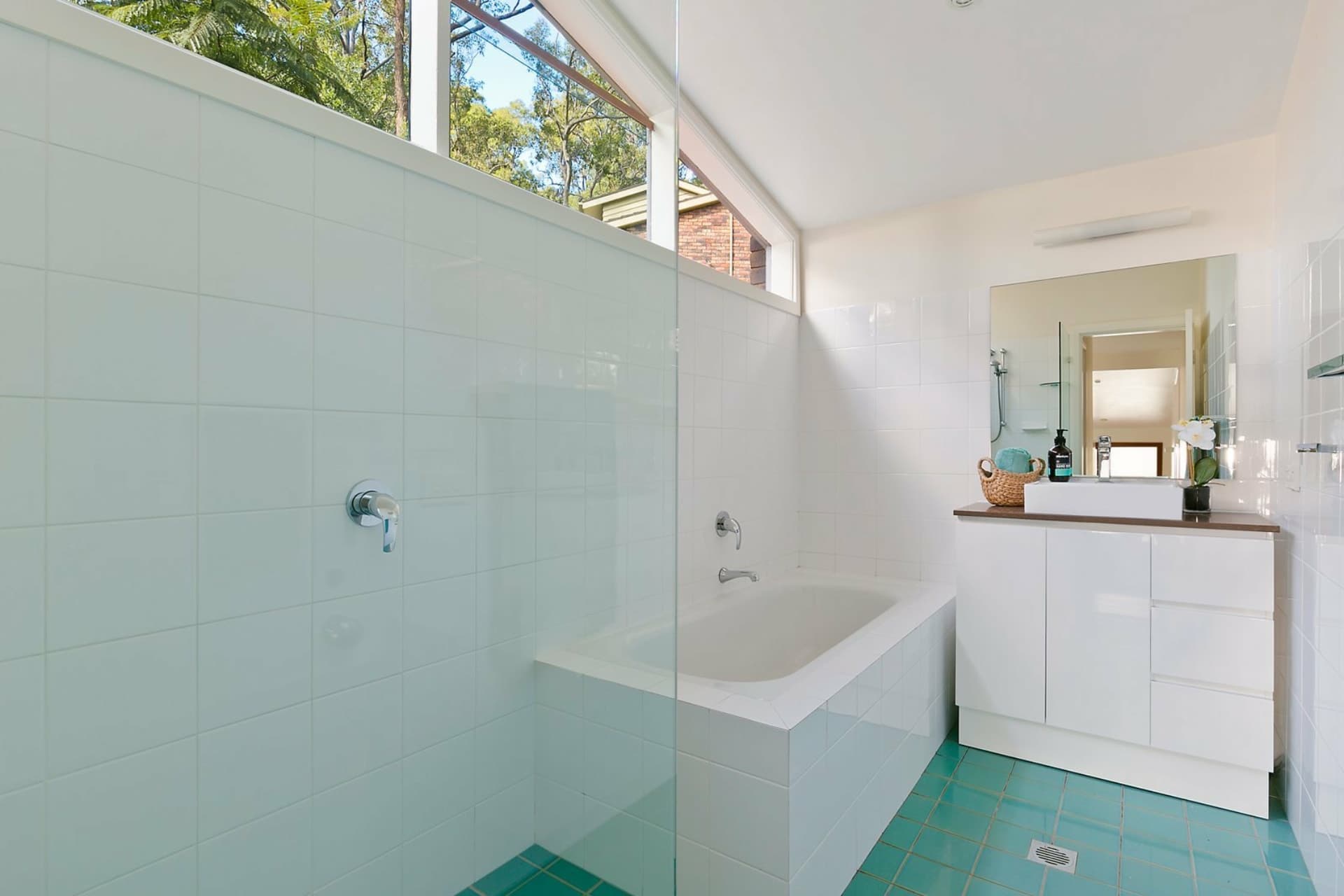 133 Cabarita Road Avalon Beach NSW, Avalon Beach - Thumbnail 8