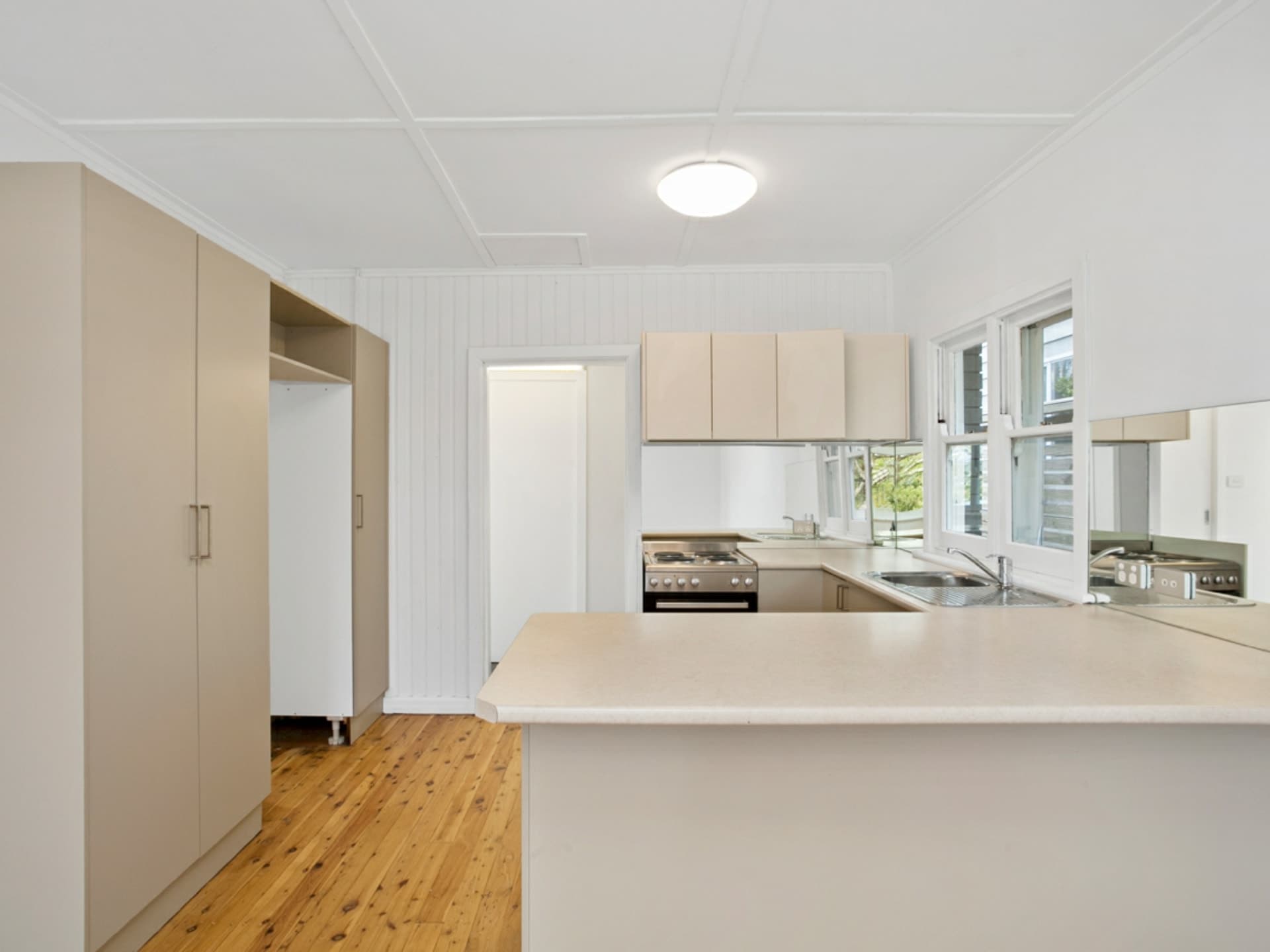 20 Coonanga Road Avalon Beach NSW, Avalon Beach - Thumbnail 3