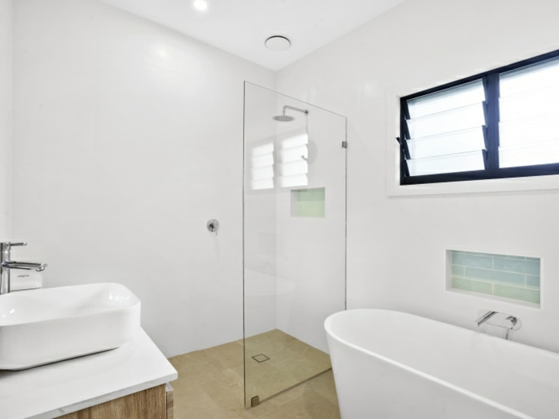 23 Watkins Road Avalon Beach NSW, Avalon Beach - Thumbnail 5