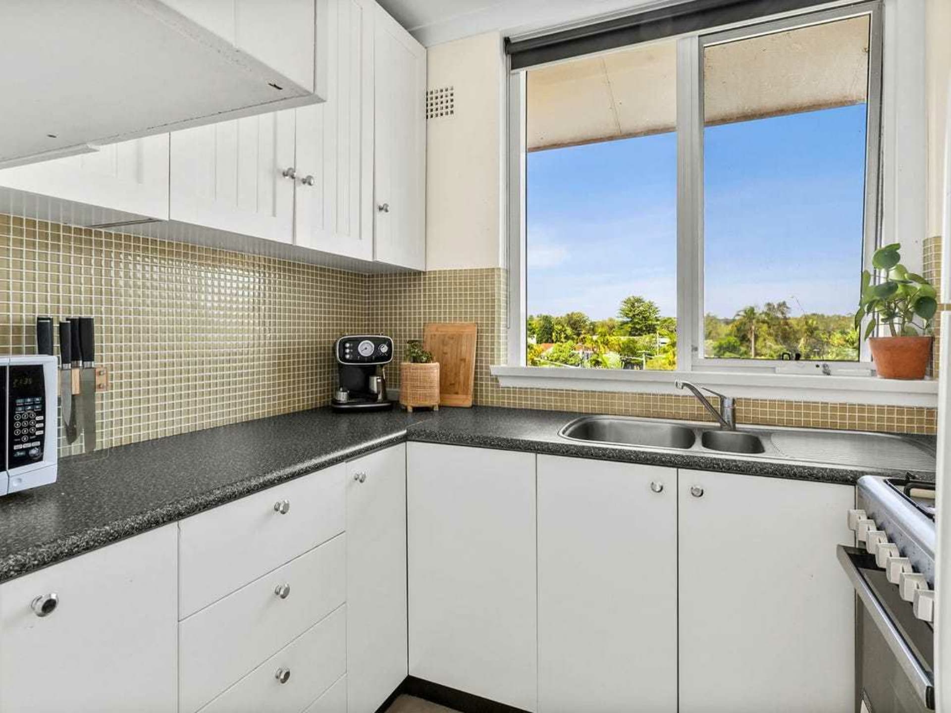 18/660 Barrenjoey Road, Avalon Beach, Avalon Beach - Thumbnail 3