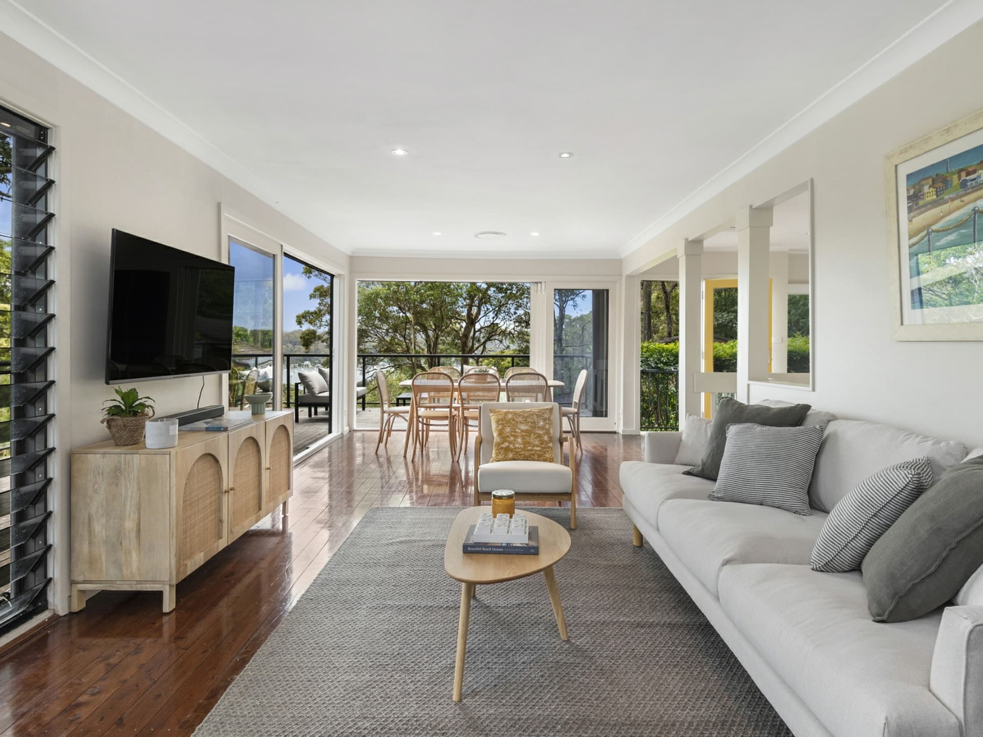 65 Dolphin Crescent Avalon Beach NSW, Avalon Beach - Thumbnail 2