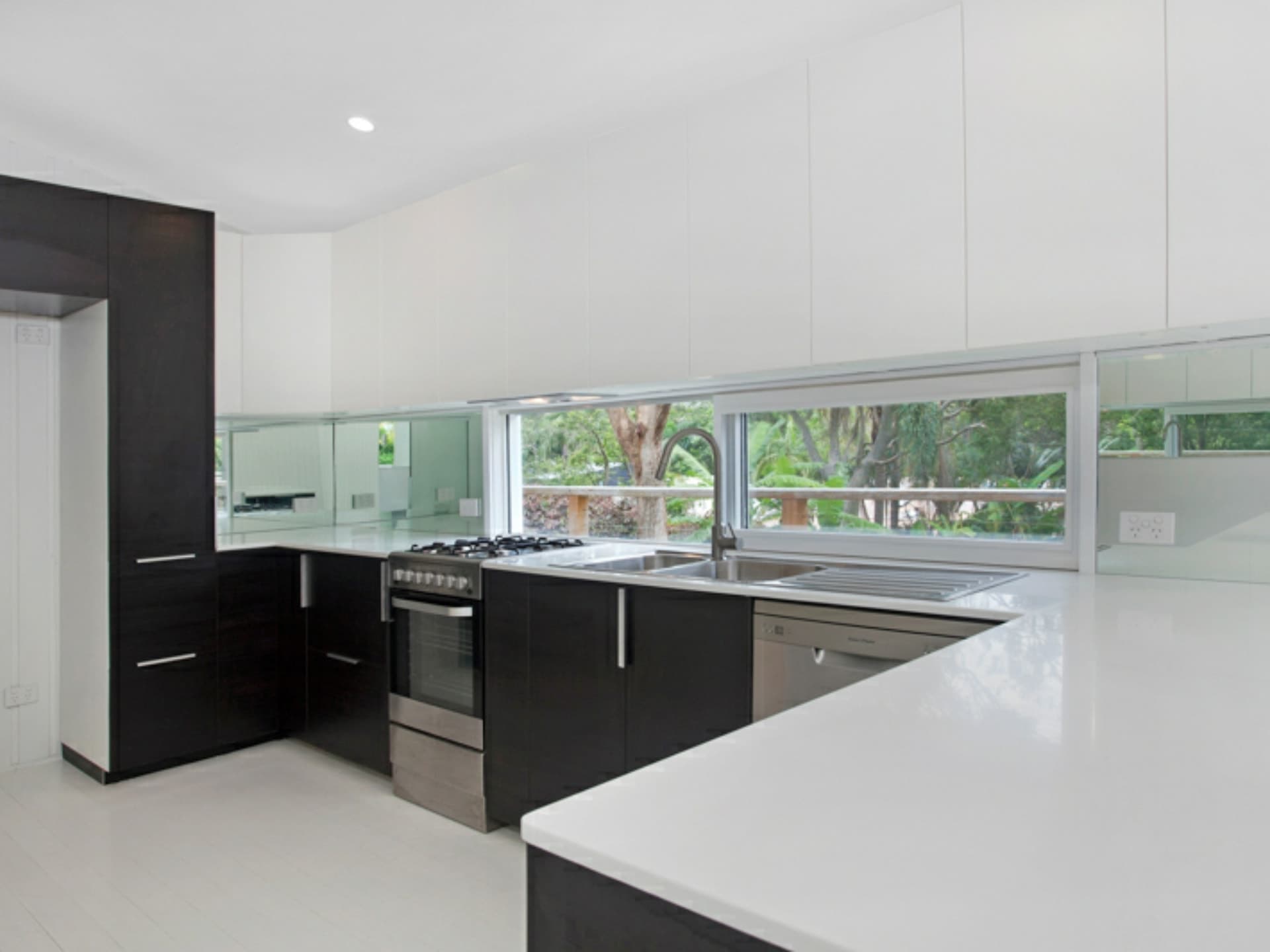 46 Queens Avenue Avalon Beach NSW, Avalon Beach - Thumbnail 2