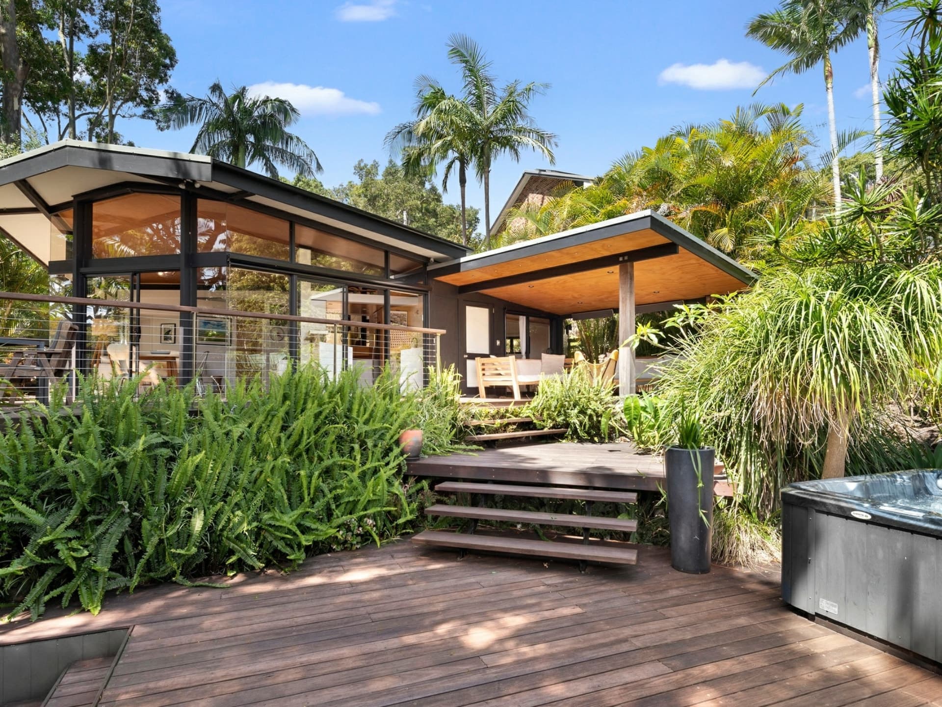 23 Dolphin Crescent Avalon Beach NSW, Avalon Beach - Image 1