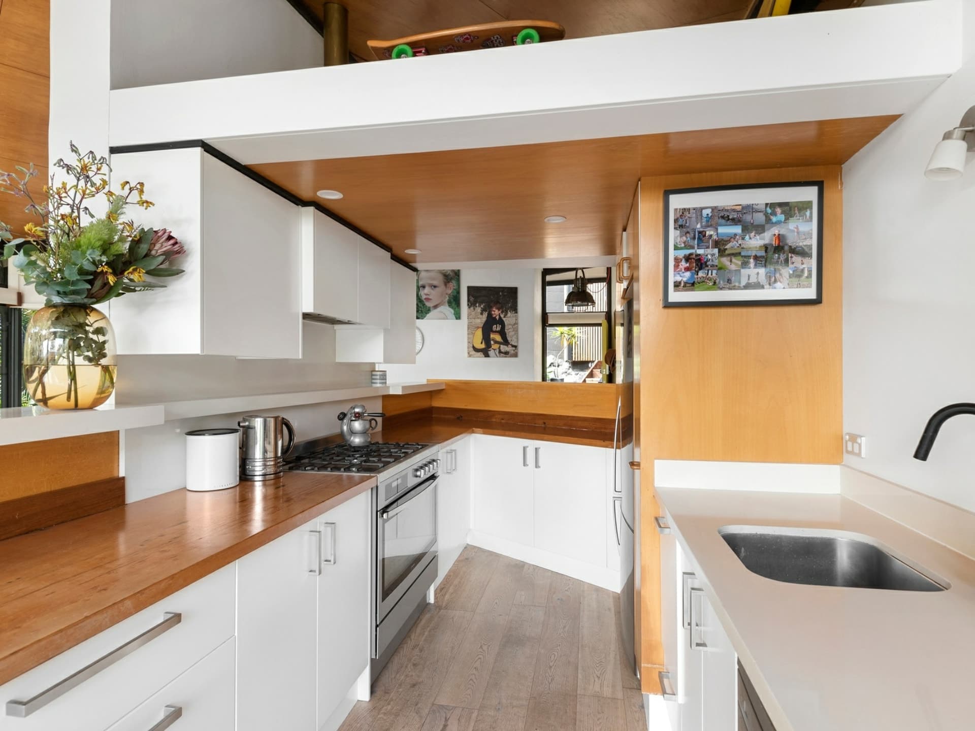 23 Dolphin Crescent Avalon Beach NSW, Avalon Beach - Thumbnail 4