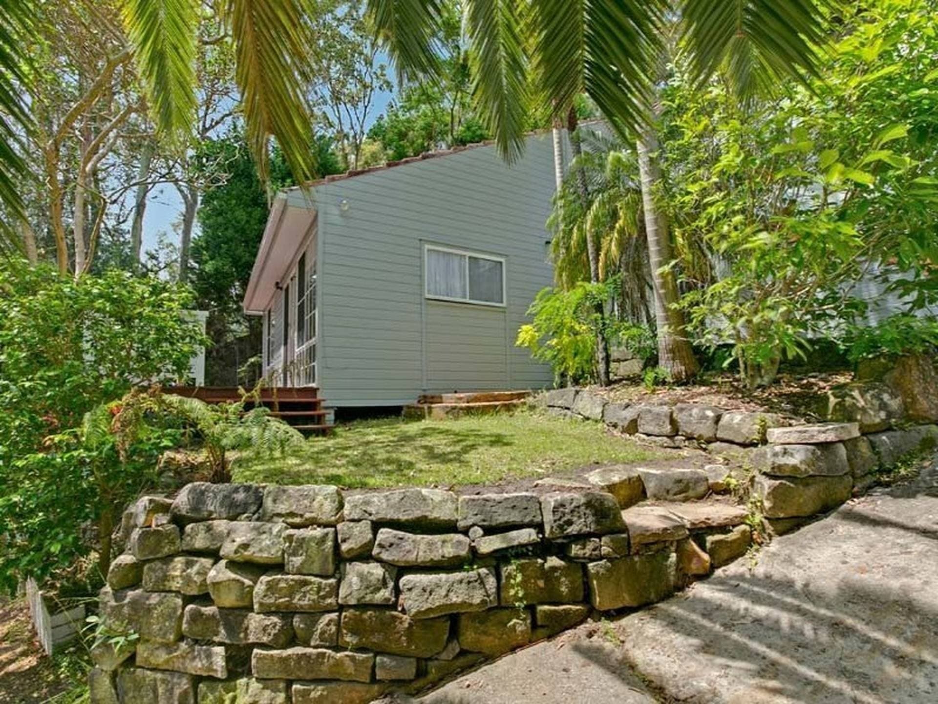 23 Dress Circle Road Avalon Beach NSW, Avalon Beach - Image 1