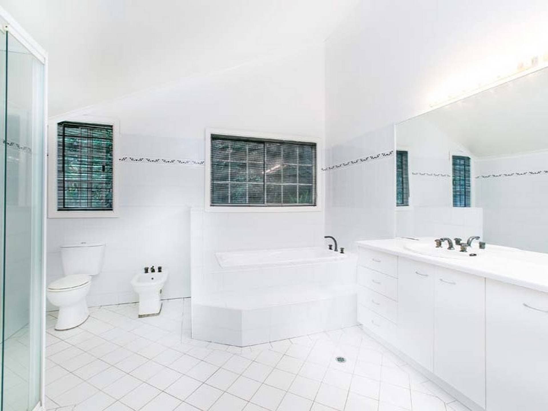 23 Dress Circle Road Avalon Beach NSW, Avalon Beach - Thumbnail 5