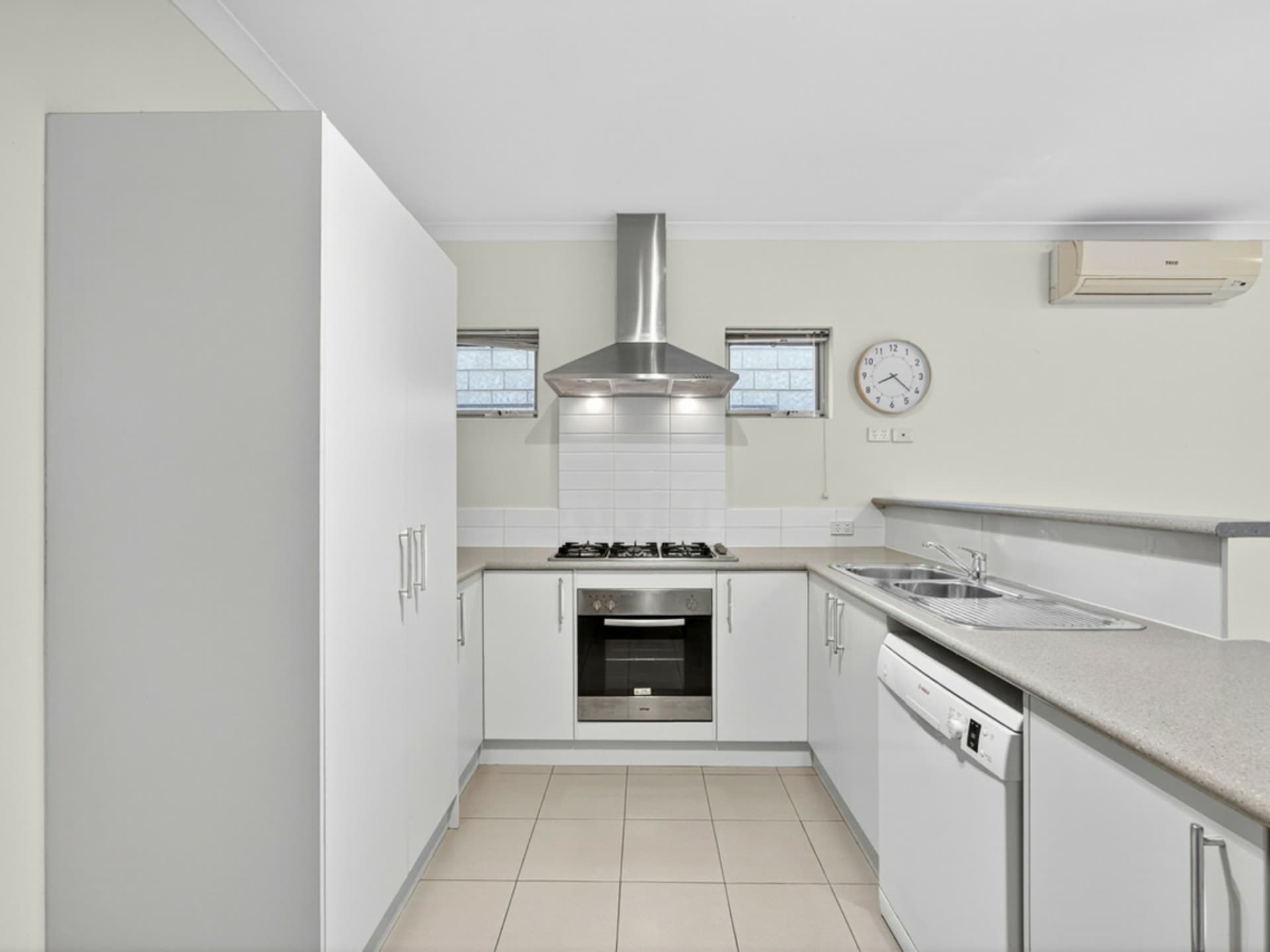 12 Dulegal Way, Aveley, Aveley - Thumbnail 6