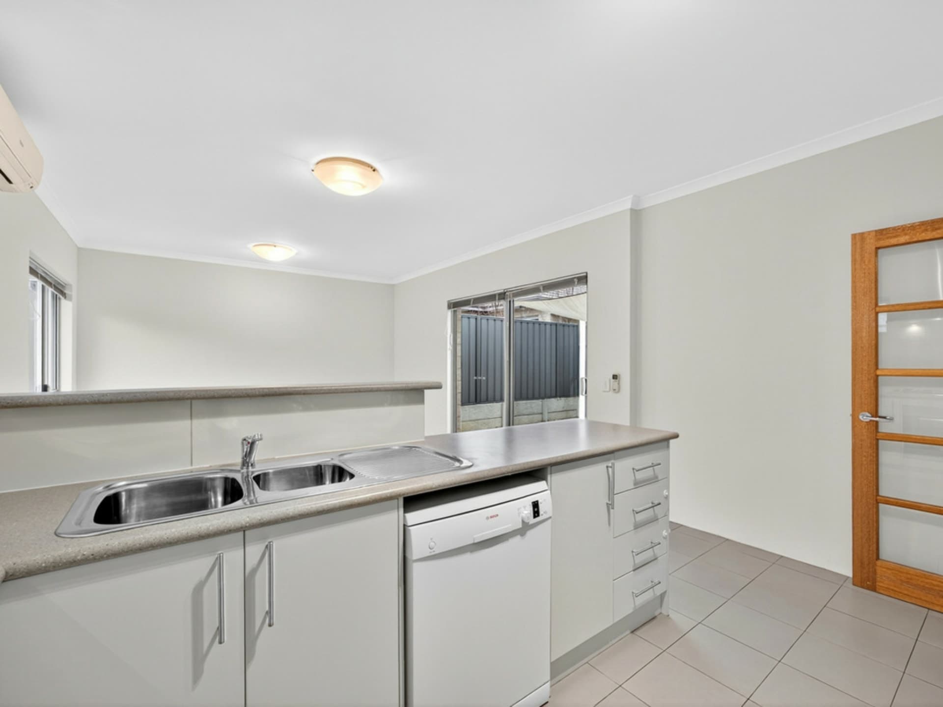 12 Dulegal Way, Aveley, Aveley - Thumbnail 8