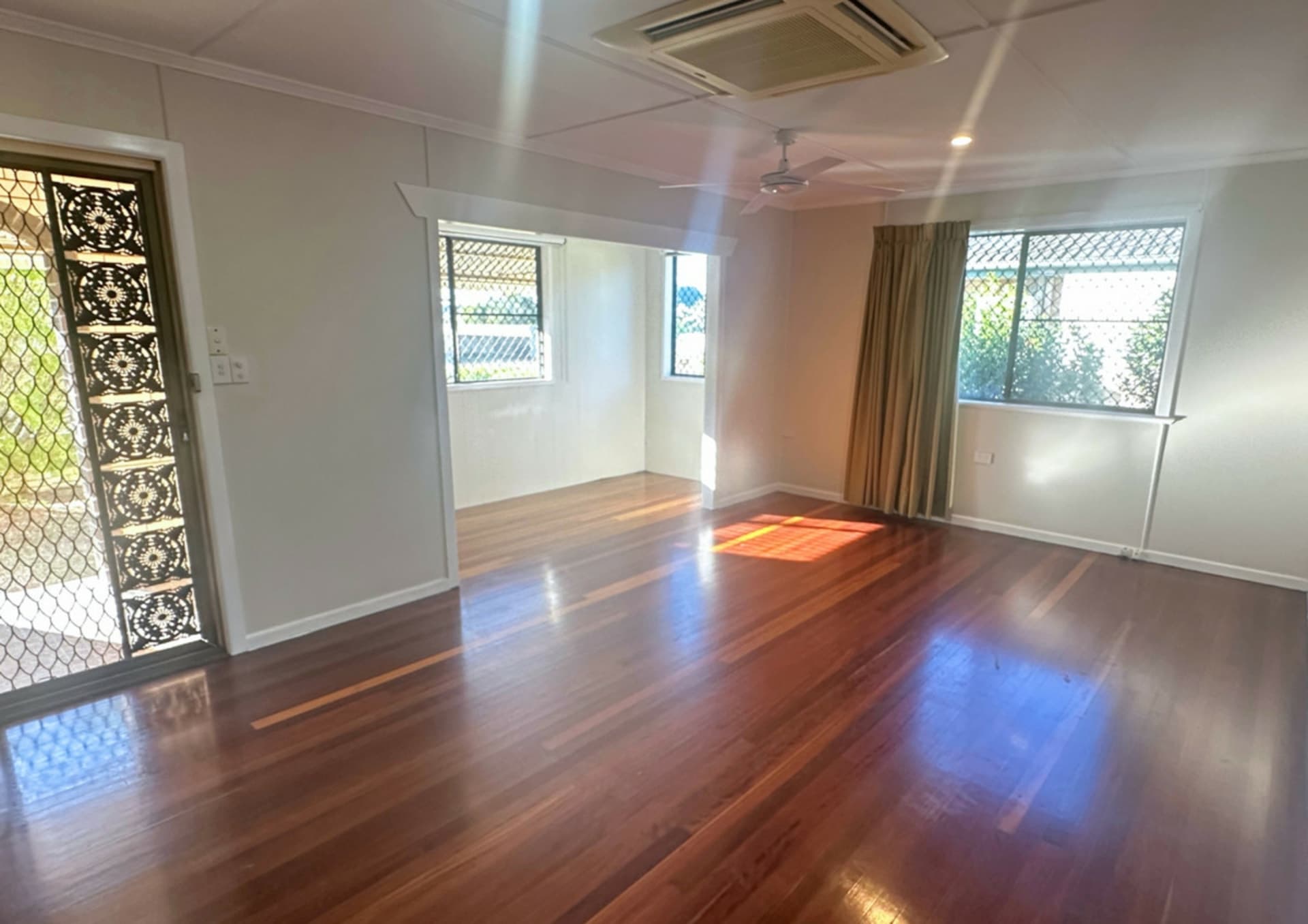 60 Vasey Street, Avenell Heights, Avenell Heights - Thumbnail 7