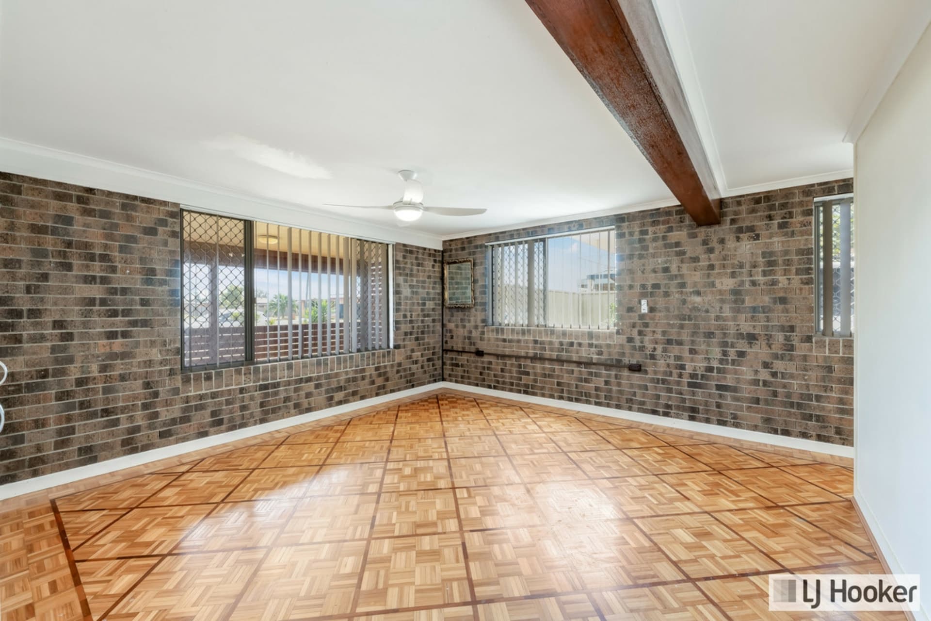 18 Avenell Street, Avenell Heights, Avenell Heights - Thumbnail 8